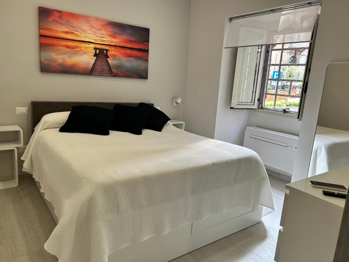 San Julian House Apartment Catania Bagian luar foto